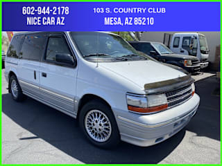 1994 Plymouth Voyager LE 2P4GH55R5RR714958 1994 Plymouth Voyager LE