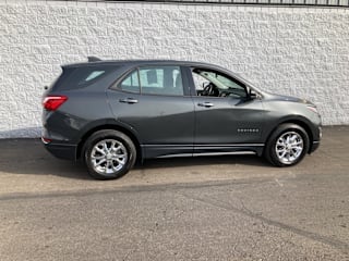 2018 Chevrolet Equinox 2GNAXHEV1J6210285 2018 Chevrolet Equinox
