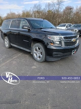 2015 Chevrolet Suburban 1GNSKJKC2FR225189 2015 Chevrolet Suburban
