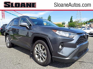 2019 Toyota RAV4 XLE Premium JTMA1RFV7KD513220 2019 Toyota RAV4 XLE Premium