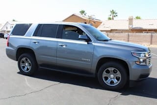 2019 Chevrolet Tahoe LS 1GNSCAKC0KR369704 2019 Chevrolet Tahoe LS