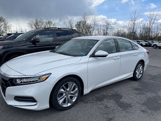 2018 Honda Accord LX 1HGCV1F11JA114302 2018 Honda Accord LX
