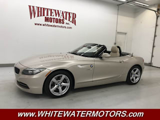 2011 BMW Z4 WBALM5C57BE496083 2011 BMW Z4