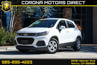 2017 Chevrolet Trax LS 3GNCJKSB7HL215241 2017 Chevrolet Trax LS