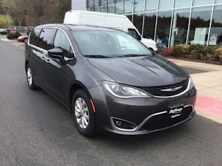 2018 Chrysler Pacifica Touring Plus 2C4RC1FG4JR102899 2018 Chrysler Pacifica Touring Plus