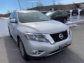 2016 Nissan Pathfinder SL 5N1AR2MM1GC627054 2016 Nissan Pathfinder SL