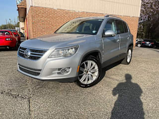 2011 Volkswagen Tiguan S WVGAV7AX7BW545540 2011 Volkswagen Tiguan S