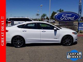 2018 Ford Fusion Hybrid SE 3FA6P0LU2JR133323 2018 Ford Fusion Hybrid SE