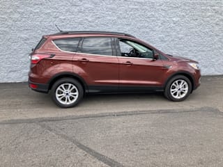 2018 Ford Escape 1FMCU0GD3JUB07270 2018 Ford Escape