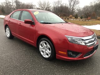 2010 Ford Fusion SE 3FAHP0HA7AR123135 2010 Ford Fusion SE