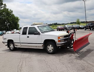 1997 Chevrolet C/K 1500 Series K1500 Cheyenne 2GCEK19R0V1171060 1997 Chevrolet C/K 1500 Series K1500 Cheyenne