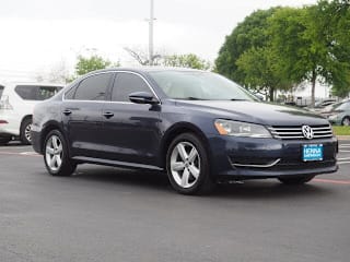 2012 Volkswagen Passat 1VWBH7A39CC039365 2012 Volkswagen Passat
