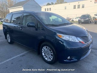 2011 Toyota Sienna XLE 8-Passenger 5TDYK3DC0BS087322 2011 Toyota Sienna XLE 8-Passenger