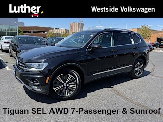 2018 Volkswagen Tiguan 2.0T SEL 4Motion 3VV2B7AX2JM144401 2018 Volkswagen Tiguan 2.0T SEL 4Motion