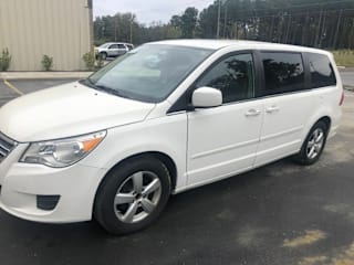 2009 Volkswagen Routan 2V8HW34199R544901 2009 Volkswagen Routan