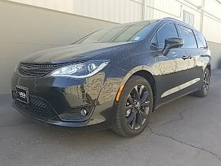 2019 Chrysler Pacifica Touring L Plus 2C4RC1EG3KR506845 2019 Chrysler Pacifica Touring L Plus
