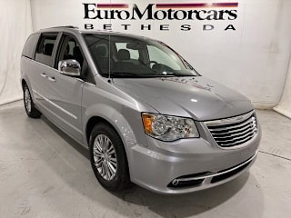 2016 Chrysler Town and Country Touring-L 2C4RC1CGXGR247135 2016 Chrysler Town and Country Touring-L