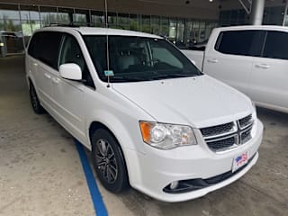 2017 Dodge Grand Caravan SXT 2C4RDGCGXHR858669 2017 Dodge Grand Caravan SXT