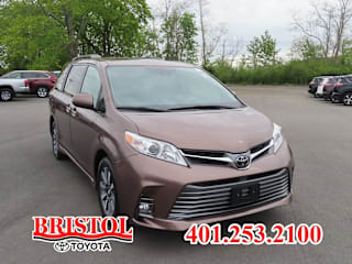 2018 Toyota Sienna XLE 7-Passenger 5TDDZ3DC3JS190632 2018 Toyota Sienna XLE 7-Passenger