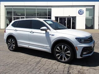 2020 Volkswagen Tiguan 2.0T SEL Premium R-Line 4Motion 3VV4B7AX0LM117788 2020 Volkswagen Tiguan 2.0T SEL Premium R-Line 4Motion