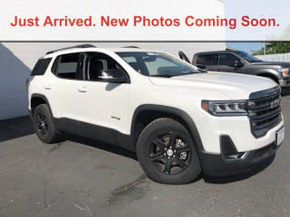 2020 GMC Acadia AT4 1GKKNLLS0LZ188743 2020 GMC Acadia AT4