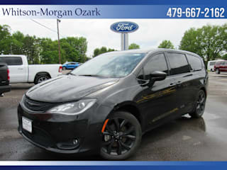 2019 Chrysler Pacifica Touring Plus 2C4RC1FG1KR569294 2019 Chrysler Pacifica Touring Plus