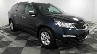 2016 Chevrolet Traverse LS 1GNKVFED4GJ242407 2016 Chevrolet Traverse LS