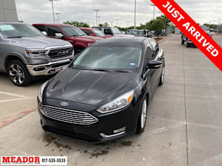 2015 Ford Focus Titanium 1FADP3J20FL374393 2015 Ford Focus Titanium