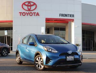 2019 Toyota Prius c L JTDKDTB3XK1623838 2019 Toyota Prius c L