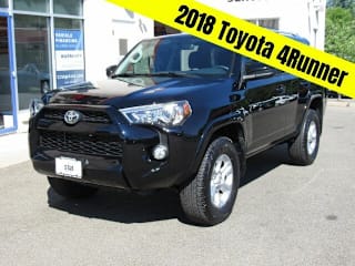 2018 Toyota 4Runner SR5 JTEBU5JR6J5563979 2018 Toyota 4Runner SR5