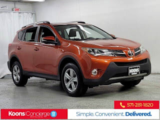 2015 Toyota RAV4 XLE JTMRFREV7FJ021980 2015 Toyota RAV4 XLE