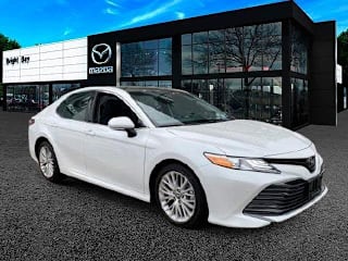 2018 Toyota Camry XLE 4T1B11HKXJU126955 2018 Toyota Camry XLE