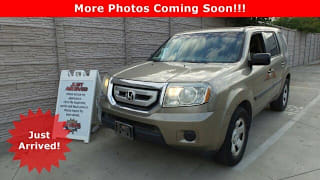 2011 Honda Pilot LX 5FNYF3H23BB024256 2011 Honda Pilot LX