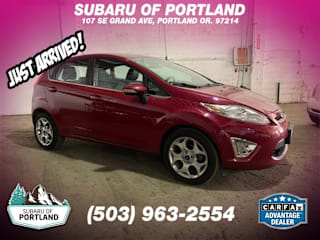 2011 Ford Fiesta SES 3FADP4FJ3BM177586 2011 Ford Fiesta SES