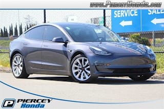 2018 Tesla Model 3 5YJ3E1EBXJF113035 2018 Tesla Model 3