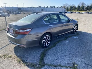 2016 Honda Accord 1HGCR3F00GA032738 2016 Honda Accord