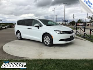2018 Chrysler Pacifica L 2C4RC1AGXJR114711 2018 Chrysler Pacifica L