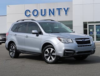 2018 Subaru Forester 2.5i Premium JF2SJAGC1JH475611 2018 Subaru Forester 2.5i Premium