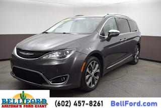 2017 Chrysler Pacifica Limited 2C4RC1GG4HR759324 2017 Chrysler Pacifica Limited