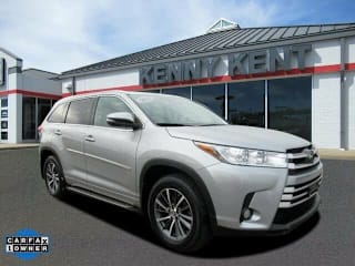 2018 Toyota Highlander XLE 5TDJZRFH6JS814440 2018 Toyota Highlander XLE