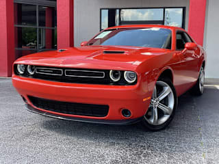 2016 Dodge Challenger SXT 2C3CDZAGXGH301483 2016 Dodge Challenger SXT