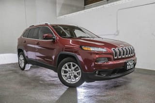 2017 Jeep Cherokee Latitude 1C4PJLCB8HW619707 2017 Jeep Cherokee Latitude