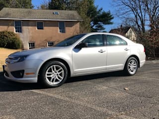 2012 Ford Fusion S 3FAHP0GA1CR305191 2012 Ford Fusion S