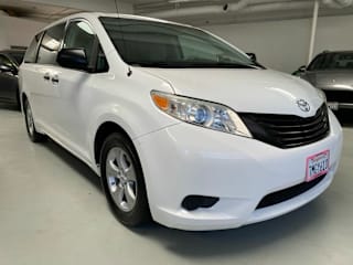 2011 Toyota Sienna Base 7-Passenger 5TDZK3DC2BS022024 2011 Toyota Sienna Base 7-Passenger