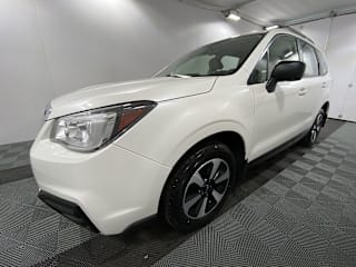 2018 Subaru Forester 2.5i JF2SJABC4JH440472 2018 Subaru Forester 2.5i