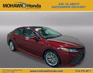 2018 Toyota Camry XLE 4T1B11HK0JU625599 2018 Toyota Camry XLE