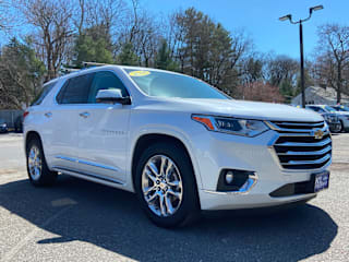 2018 Chevrolet Traverse 1GNEVKKW9JJ147764 2018 Chevrolet Traverse