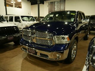 2018 Ram Pickup 1500 Laramie 1C6RR7NT8JS156521 2018 Ram Pickup 1500 Laramie