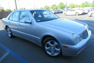 2002 Mercedes-Benz E-Class E 320 WDBJF65J42B492349 2002 Mercedes-Benz E-Class E 320
