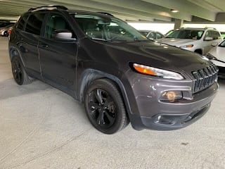 2018 Jeep Cherokee Latitude 1C4PJLCB5JD540173 2018 Jeep Cherokee Latitude